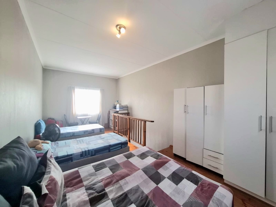 2 Bedroom Property for Sale in Beacon Bay North Eastern Cape